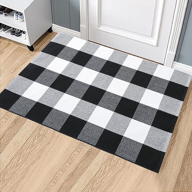 Buffalo Plaid Door Mat Outdoor Rug with Classic Black and White Checkered Washable Entry Way Doormat 23 x 35 Inches