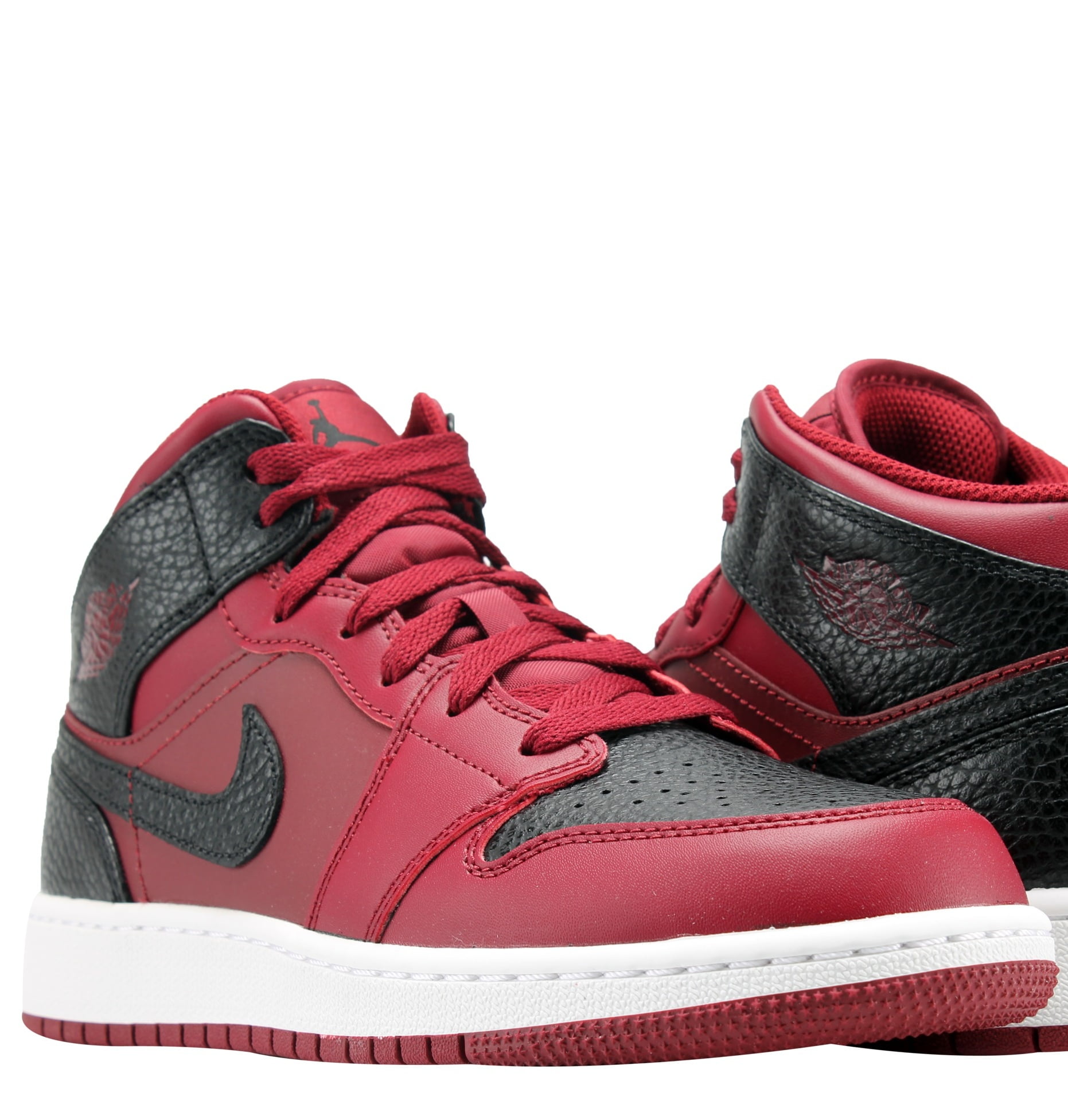 Nike Men's Air Jordan 1 Mid Basketball Shoe