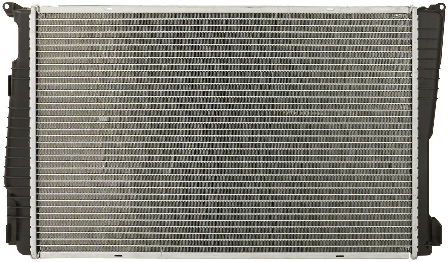 Spectra Premium CU13370 Automotive Radiator