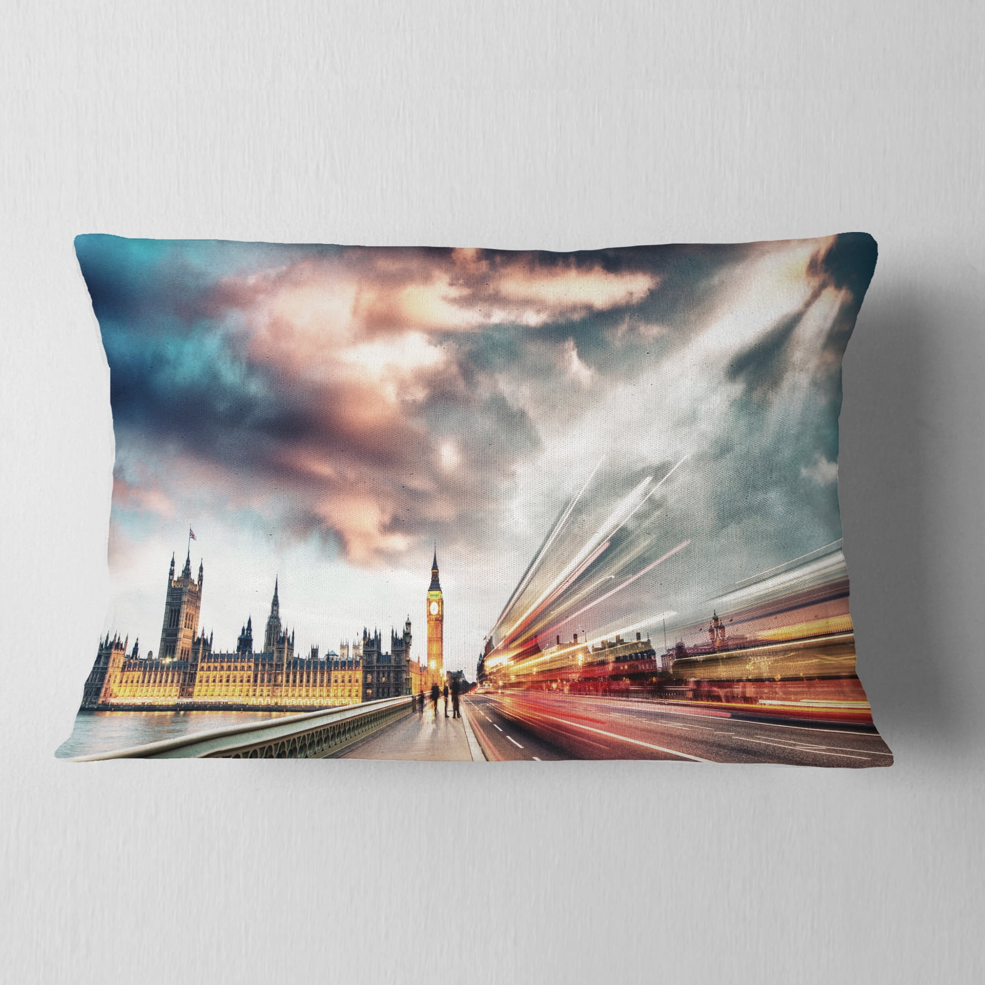 Designart Night Scene of London City - Cityscape Photo Throw Pillow - 12x20