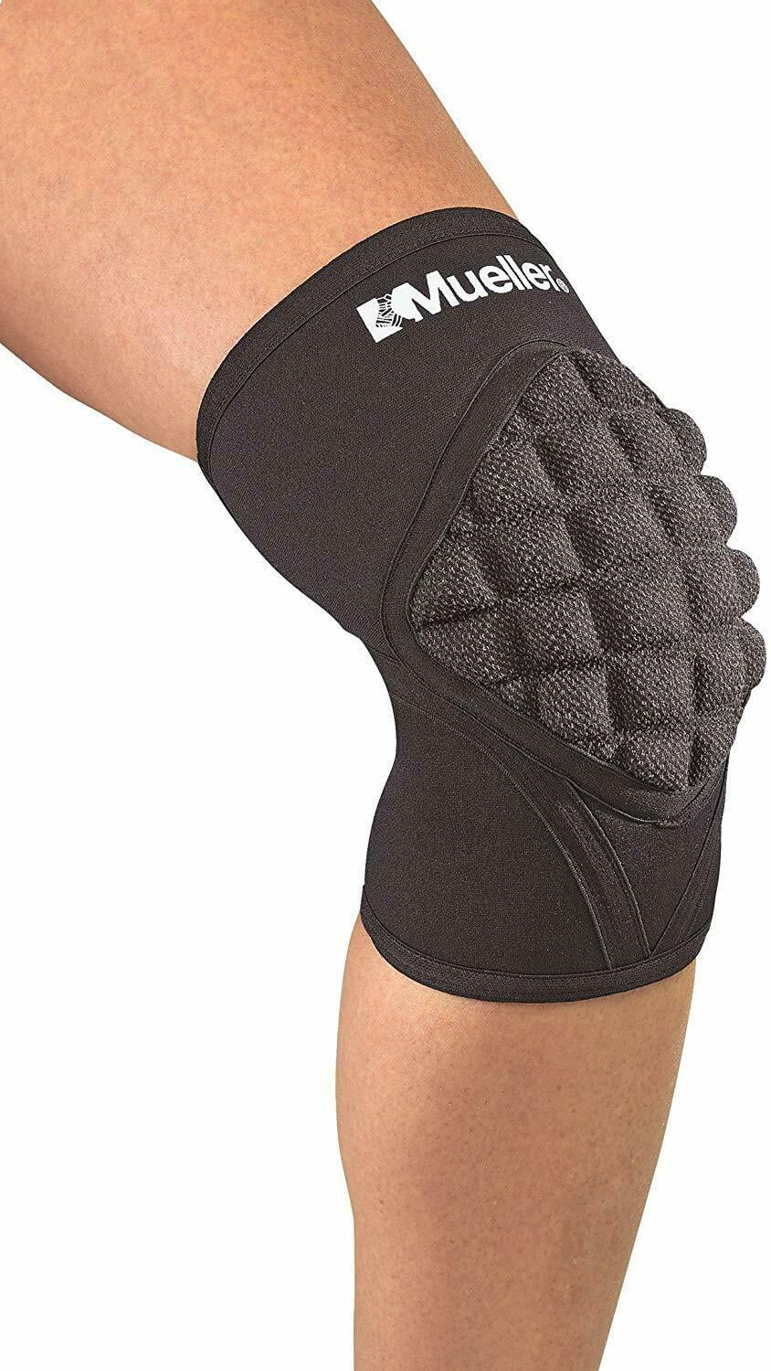 Mueller Sports Pro Level Neoprene Blend Left or Right Knee Pad With