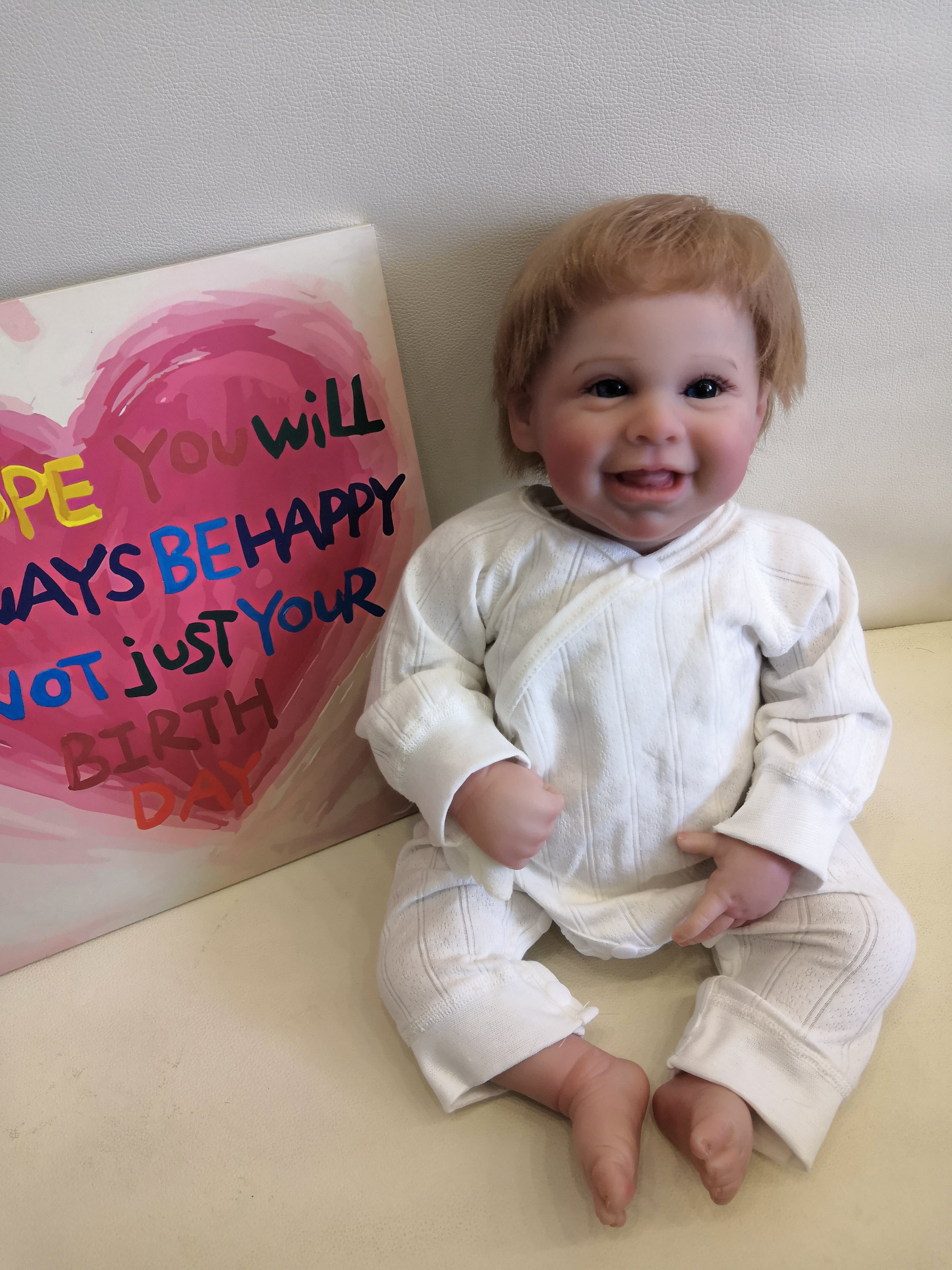Reborn Baby Dolls Boy - 20" Realistic Baby Doll, Real Life Baby Dolls with Cloth Body, Real Baby Doll Newborn Lifelike Baby Gift with Accessories