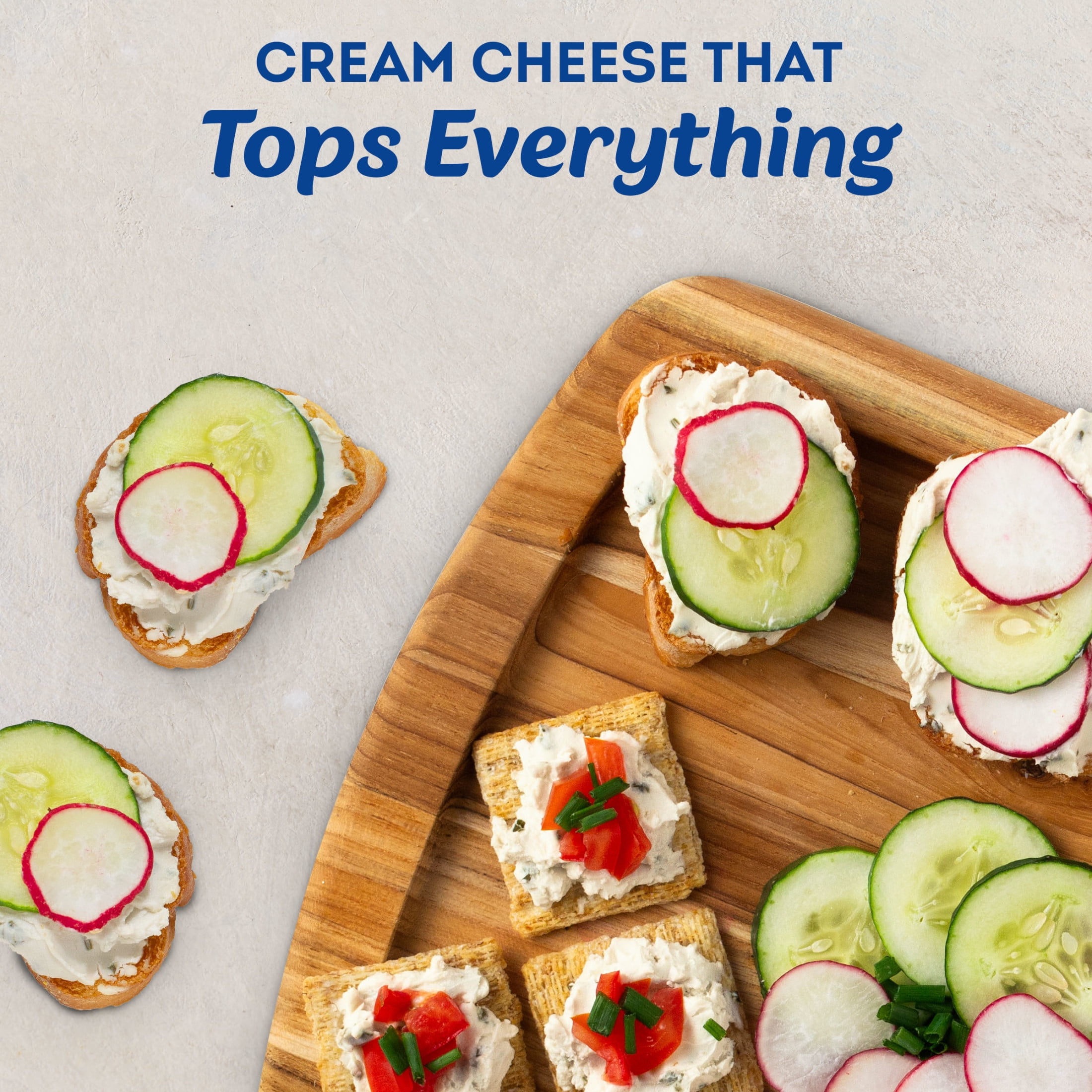 Philadelphia Flavored Cream Cheese Spread, 1 Tub, for Smooth, Spreadable Mornings, Chive & Onion, No Artificial Preservatives, Flavors or Dyes, 7.5 oz
