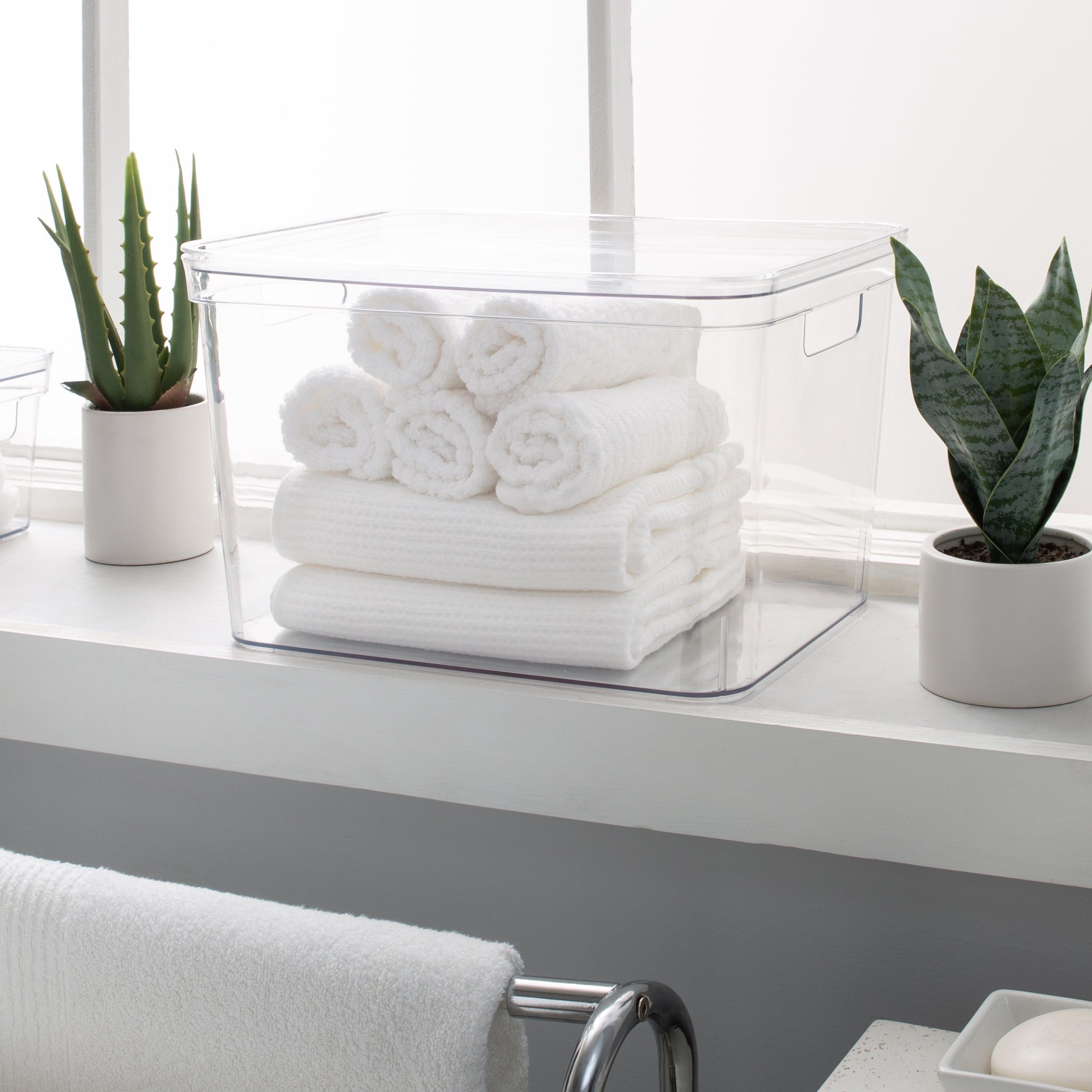 Simplify 4 Pack Large Plastic Lidded Storage Bin, Clear