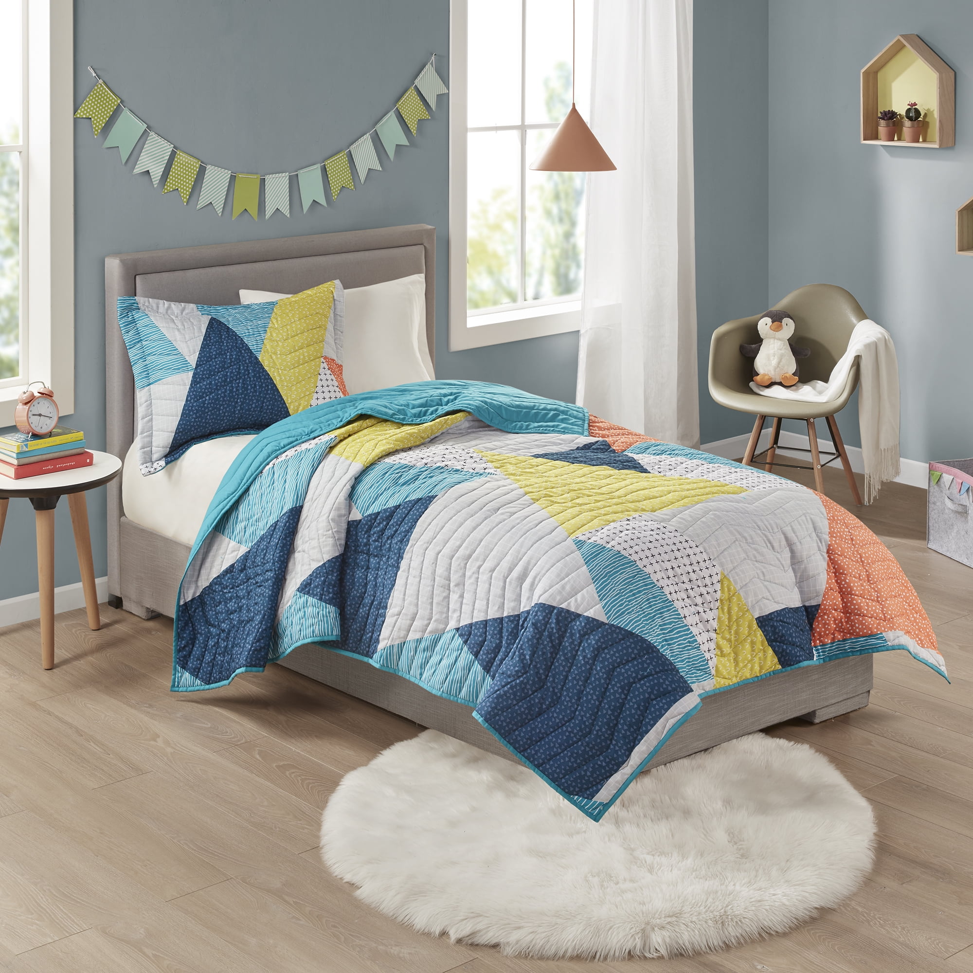 Your Zone 2 Piece Woven Printed Blue Triangle Quilt Bedspread Set