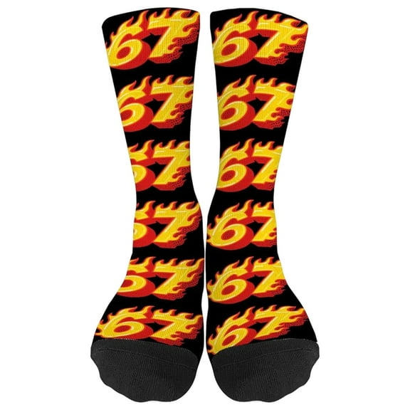 Kids Christmas Socks Winter Warm 6 7 Socks Novelty Crew Socks for Boys Girls Comfortable Durable Socks Christmas Gifts and Party Wear Ages 5-12