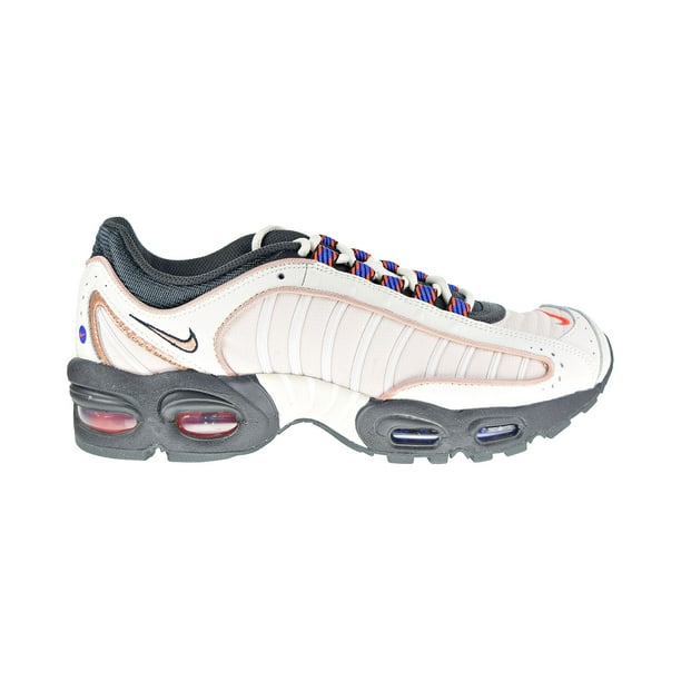 nike tailwind phantom