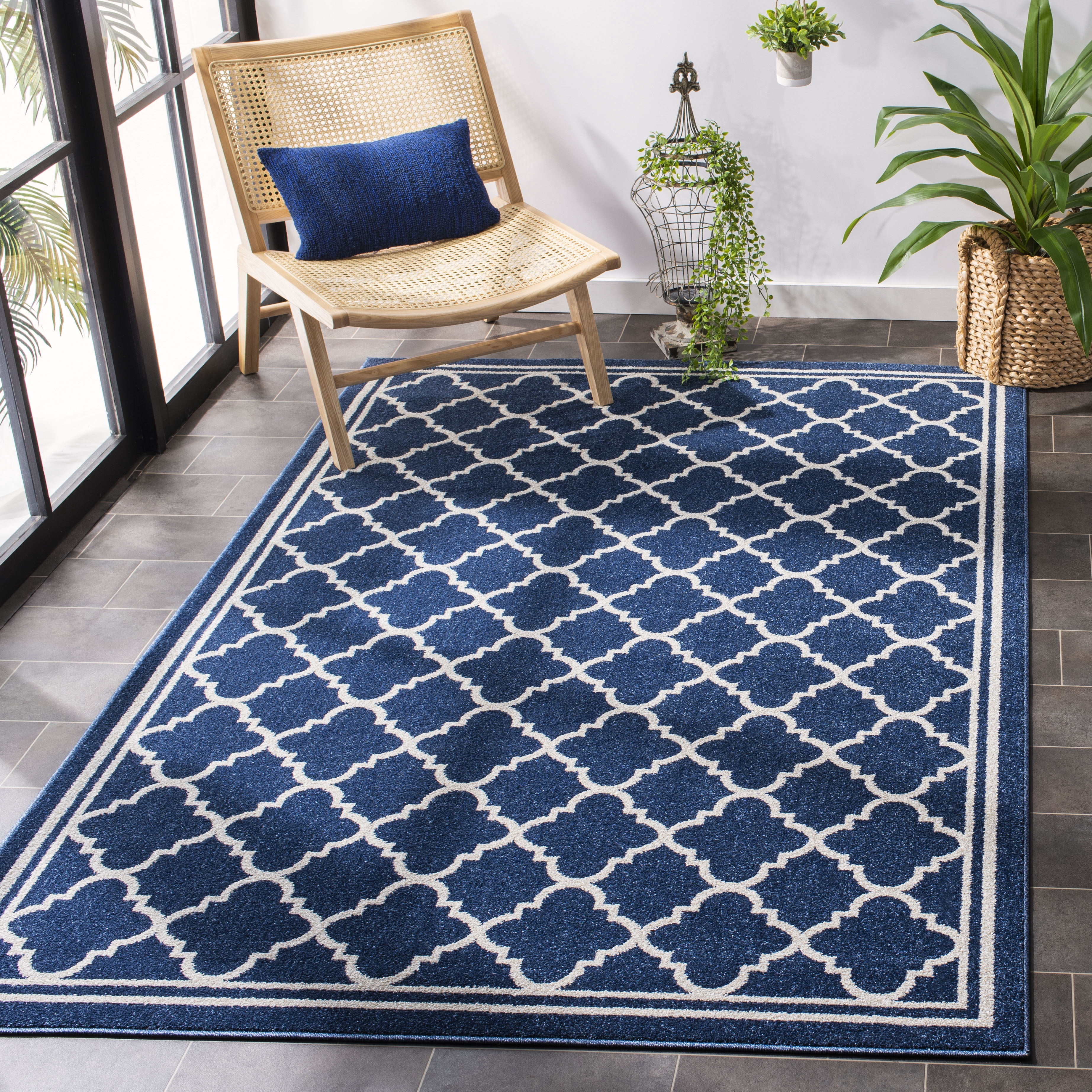 Safavieh Amherst Trina Geometric Area Rug, Navy/Beige, 3' x 3' Square