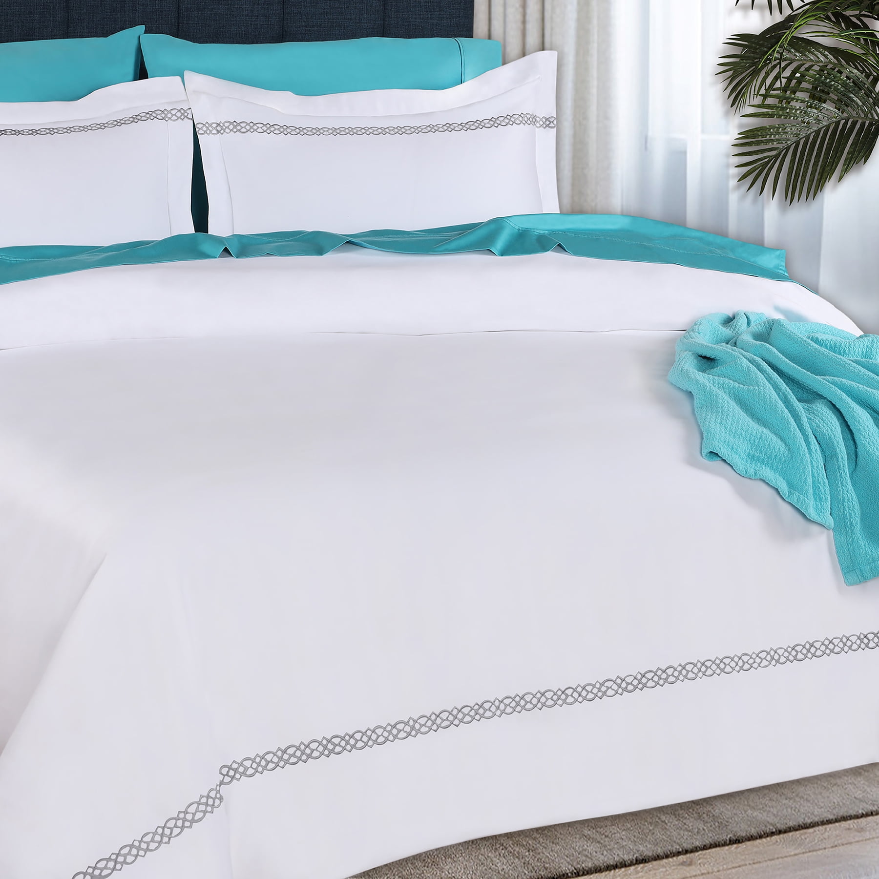 Superior Egyptian Cotton Embroidered Duvet Cover Set, Full/ Queen, Charcoal