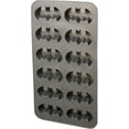 thumbnail image 6 of DC Comic Batman Molded Rubber Ice Cube Tray, 12 Cubes, 6 of 6