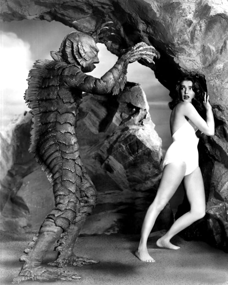 Creature From The Black Lagoon Ben Chapman Julie Adams 1954 Photo Print 8 X 10 Walmart Com Walmart Com