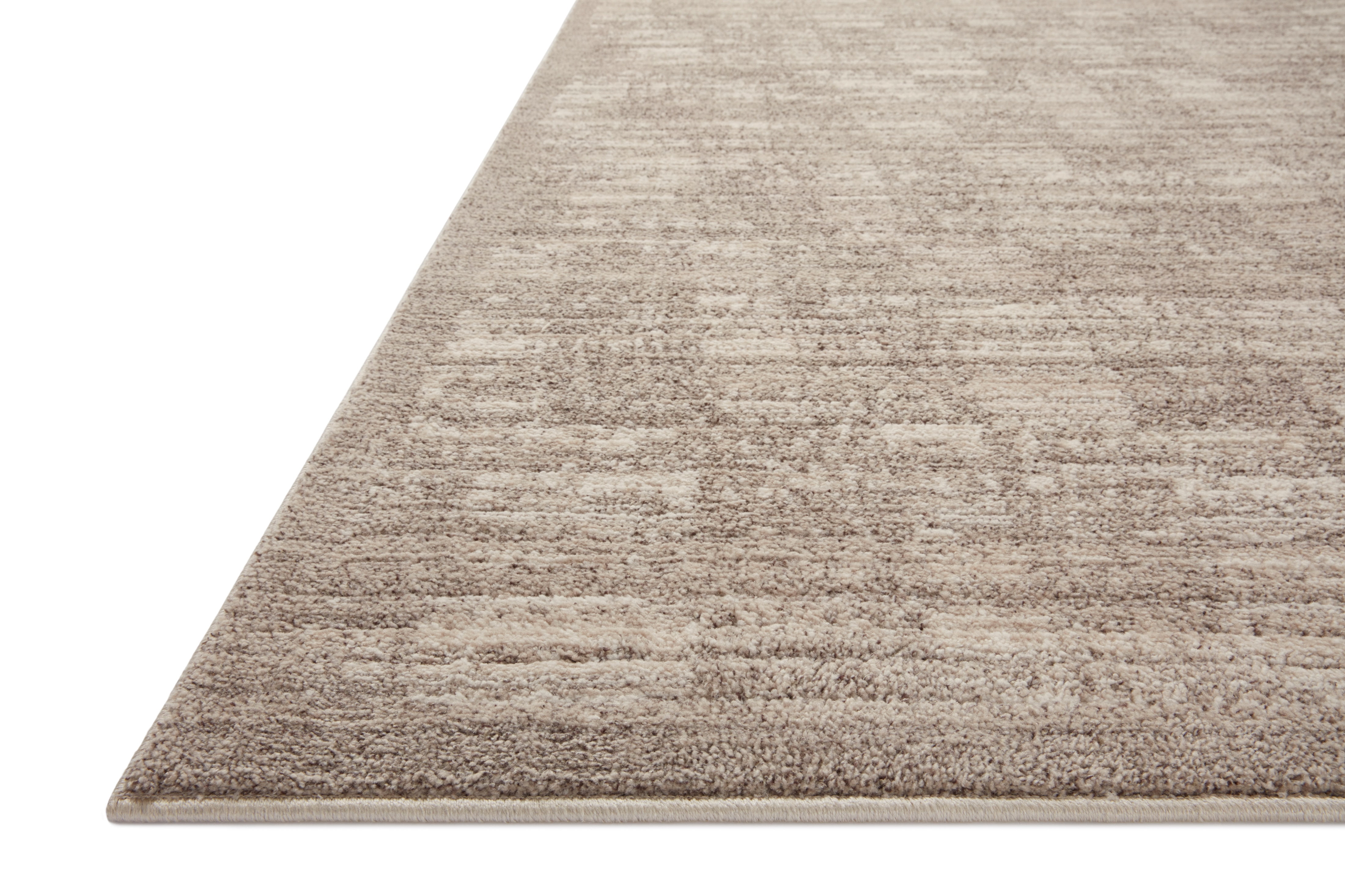 Loloi Darby Pebble / Sand 2'-7" x 8'-0" Runner Rug
