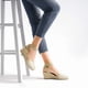 thumbnail image 5 of Sandalia DREAM PAIRS AMANDA-1 con correa elástica en el tobillo beige, 5 of 6