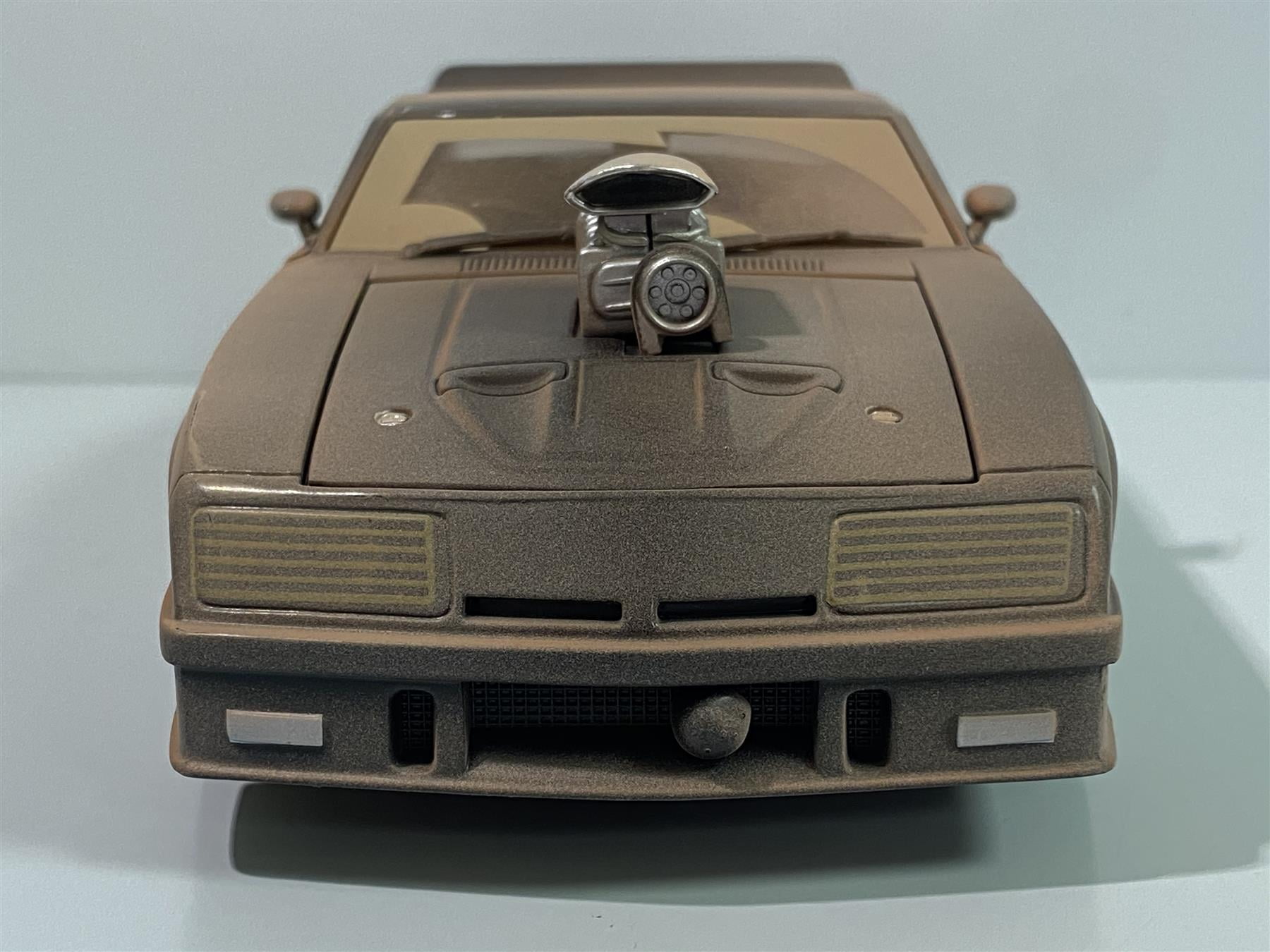 Mad Max Last of the V8 Interceptors Weathered 1:24