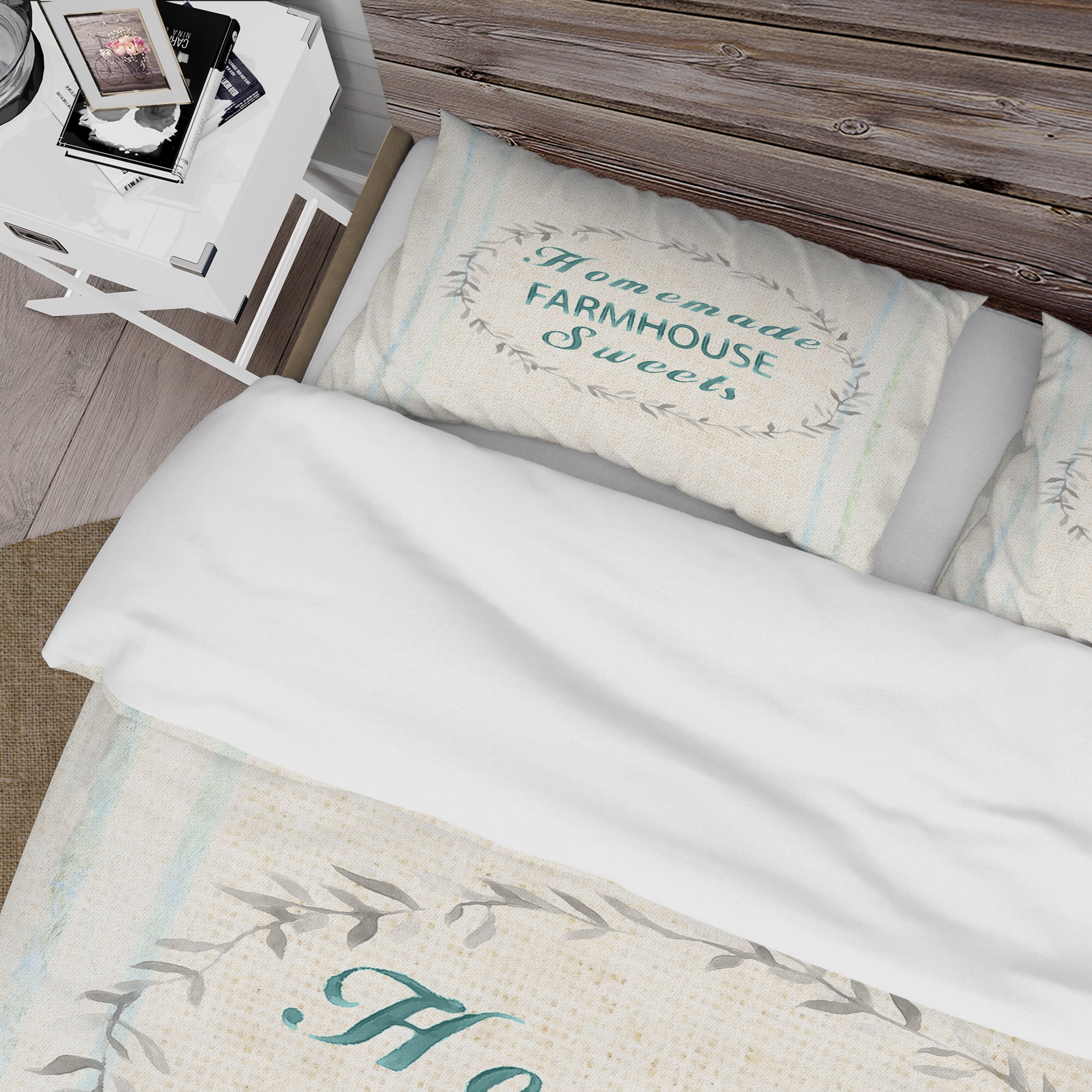 Designart 'Farmhouse Florals IX' Farmhouse Duvet Cover Set