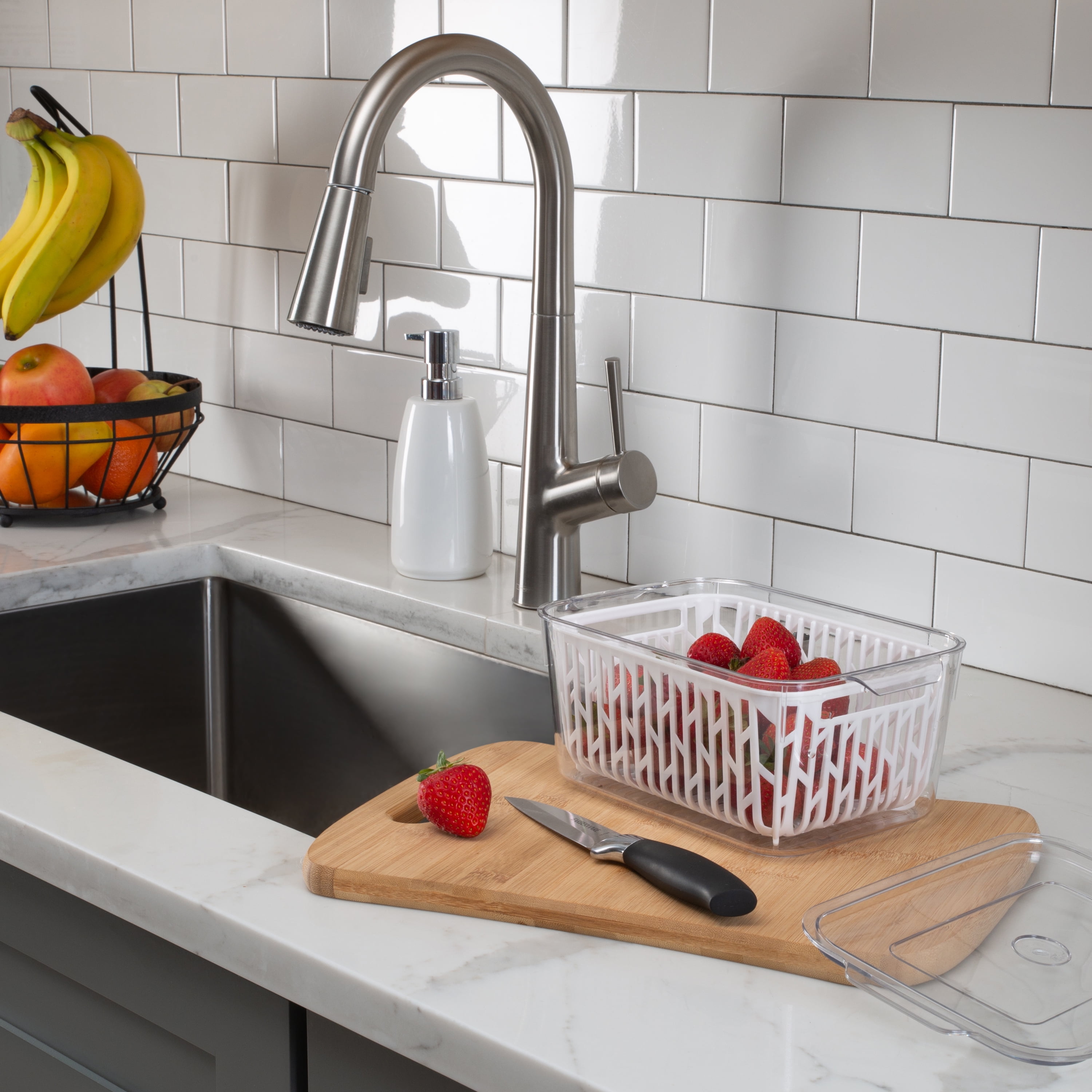 Kitchen Details Storage Container with Strainer