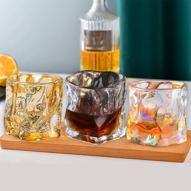Vaso de Vidrio con Diseño Retorcido de 250 Ml | Vaso para Cerveza y Whisky con Agarre Único | Base Gruesa y Pesada | Opciones de Colores, Transparente y Marrón | Vaso Original de Una Pieza