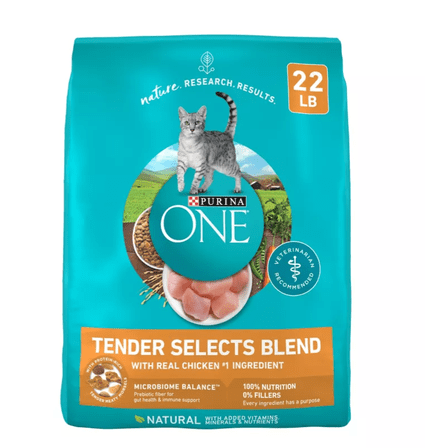 ONE Natural Adult Indoor/Outdoor Tender Selects Blend with Real Chicken Dry Cat Food 22 lb