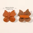 thumbnail image 4 of Pinzas para el pelo de mariposa para niñas, horquillas seguras de cuero hechas a mano, diadema sólida de princesa PU, accesorios para el cabello de bebé, 2 u 8 piezas, 4 of 5