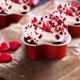 thumbnail image 5 of Molde para pasteles de papel de aluminio Taza para cupcakes en forma de corazón con tapas 100 ml / 3.4 onzas Mini tazas desechables para hornear Molde con tapa para San Valentín Día de la madre Boda Navidad Cumpleaños, 5 of 7