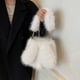 thumbnail image 4 of Bolso de mano de nicho para mujer, nuevo bolso de mano de cadena versátil para otoño e invierno de 2024, bolso de mano de felpa con un solo hombro debajo del brazo, 4 of 5