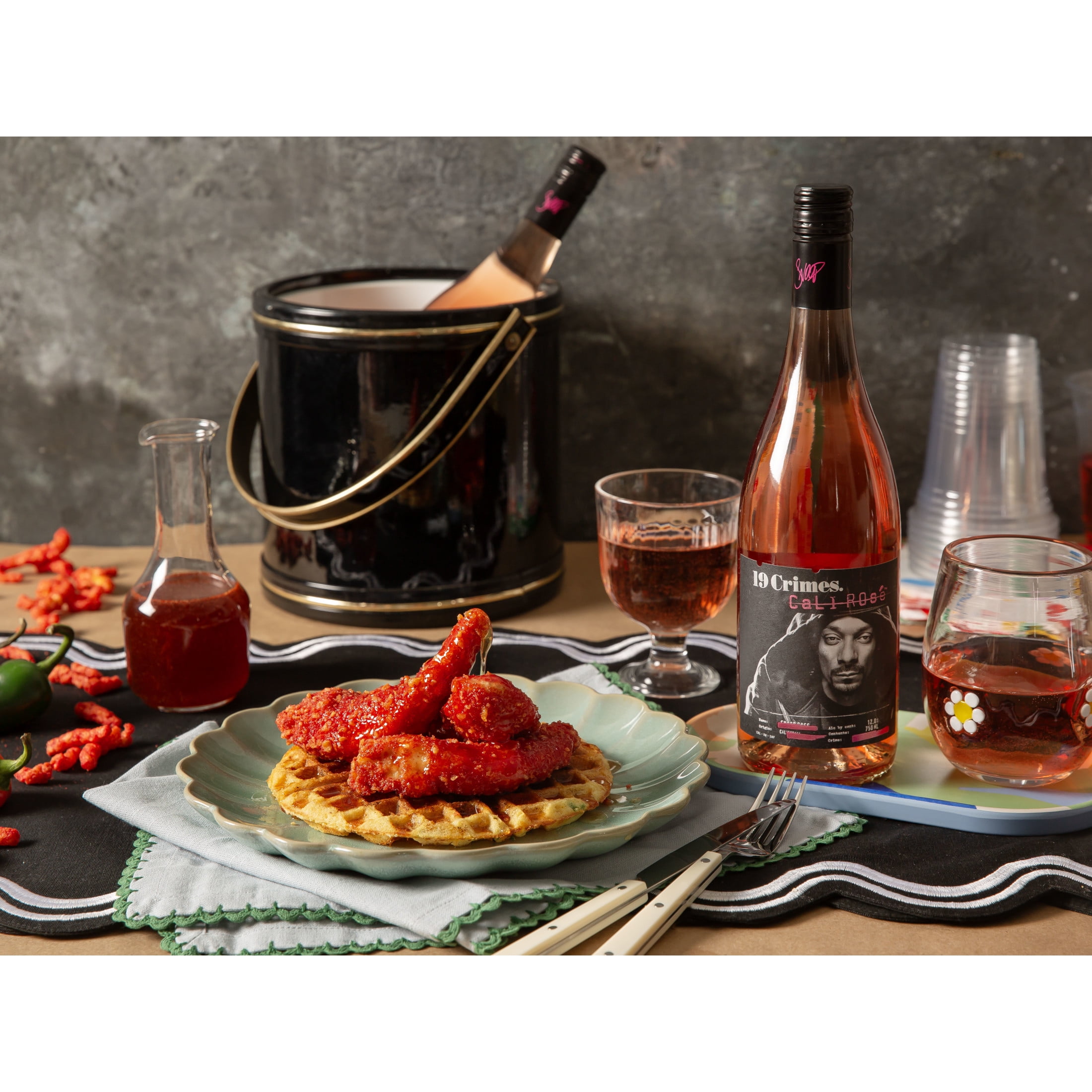 19 Crimes Snoop Dogg Cali Rose Wine, 750ml Glass wine bottle