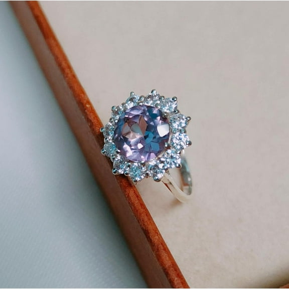 Natural Certifed alexandrite ring, 925 Sterling Silver Ring, Color Change Stone Ring, Oval Cut Alexandrite, Ring for Gift