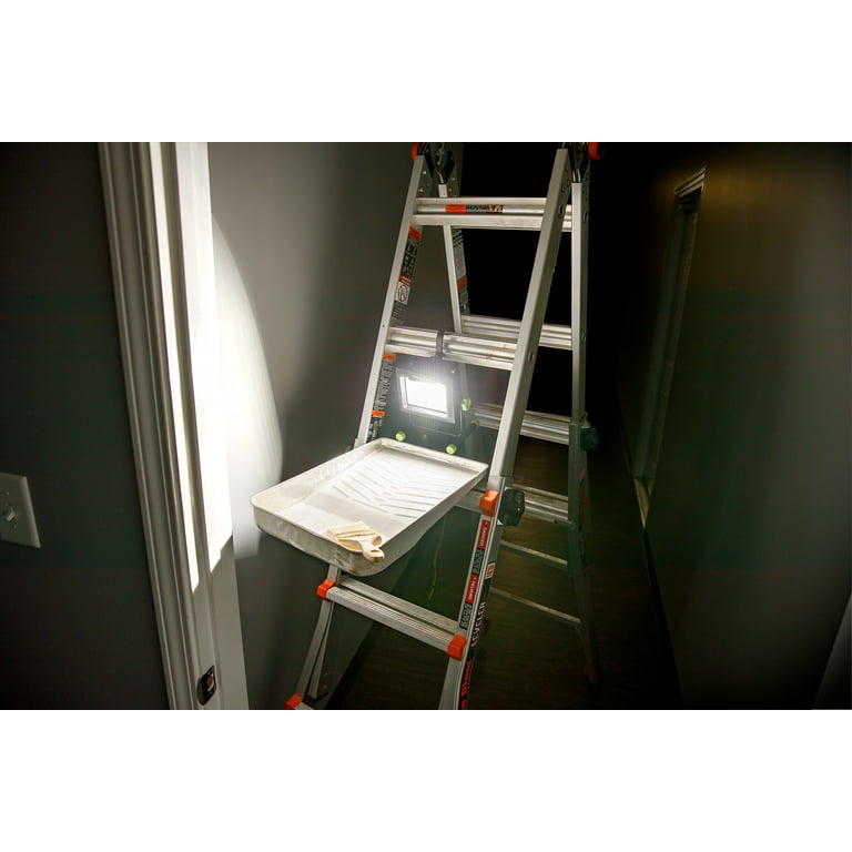 PowerSmith 4000 Lumen Portable LED Work Light with All Metal PowerSmith 4000 Lumen Portable LED Work Light with All Metal