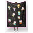 thumbnail image 1 of Manta de felpa con estrellas del zodiaco de Hello Kitty, medidas de 40 x 50, ropa de cama de forro polar súper suave y ligera, 1 of 1