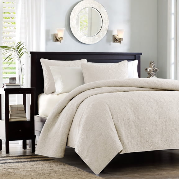 Madison Park Full/Queen Quebec 3-Piece Reversible Quilt Set, Cream