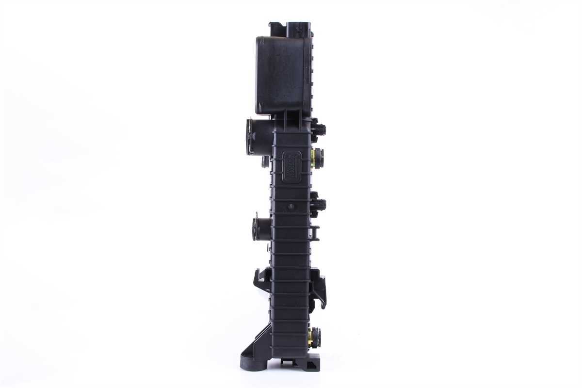 Nissens 62796A Radiator w/Integrated Transmission Oil Cooler