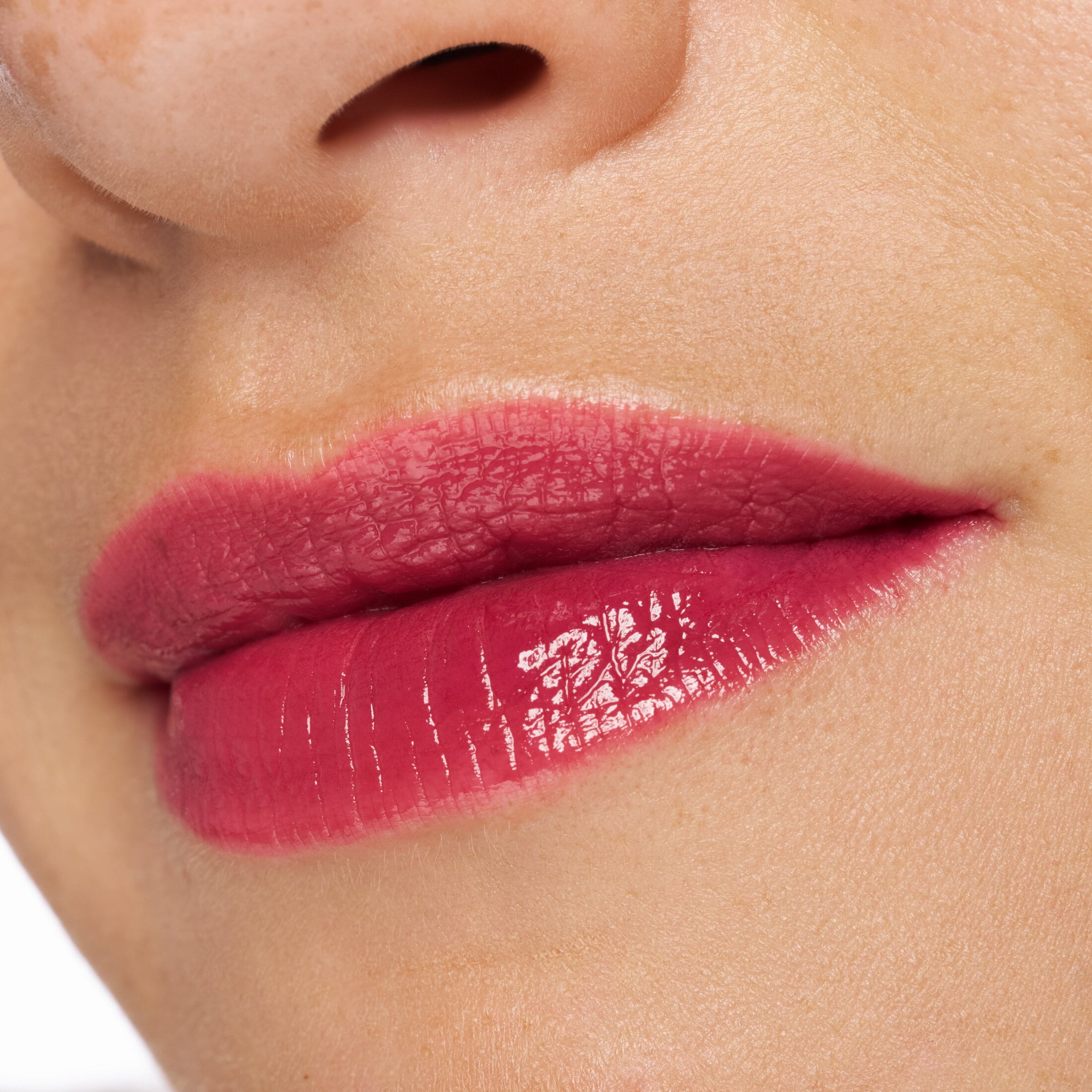 essence Hydra Kiss Lip Tint, 06 Berry Crush