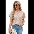 thumbnail image 3 of Camisetas de Mujer con Cuello en V y Botones, Corta, Corte Holgado, Informales, de Verano, Color Albaricoque XL, 3 of 10