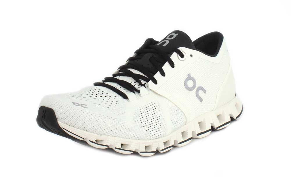 QU Swiss Engineering CloudTec Men's Running Shoes Size M, White