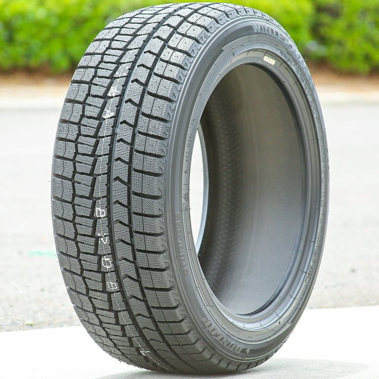 タイヤ・ホイール DUNLOP 225/40R18 WINTER MAXX WM02 YW790 DUNLOP ダンロップ WINTER MAXX WM02 速度記号Tシリーズ 225/40R18 92T