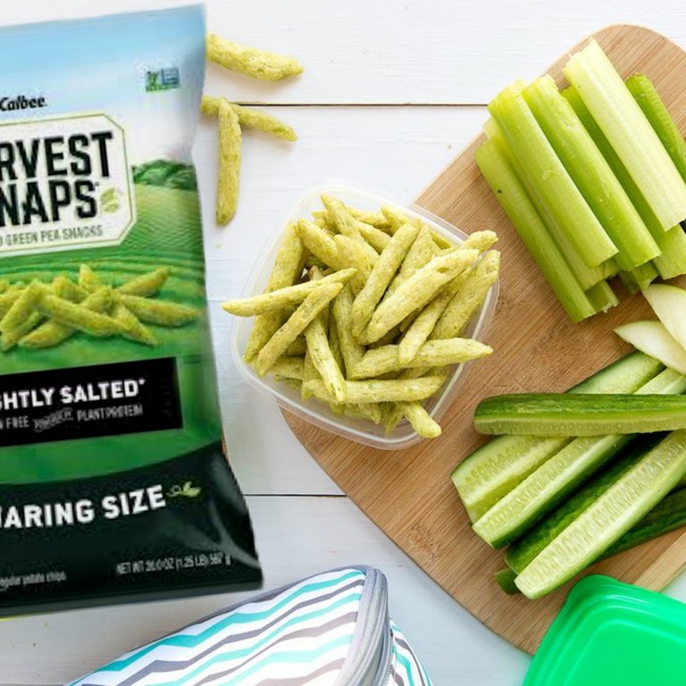 Lightly Salted Green Pea Snack Crisps, Harvest Snaps