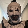 thumbnail image 4 of Adultos Niños Terrifier 2 Art El Payaso Cosplay Disfraz Mono Sombrero Máscara Trajes Halloween Carnaval Traje Película De Terror Cosplay, 4 of 5