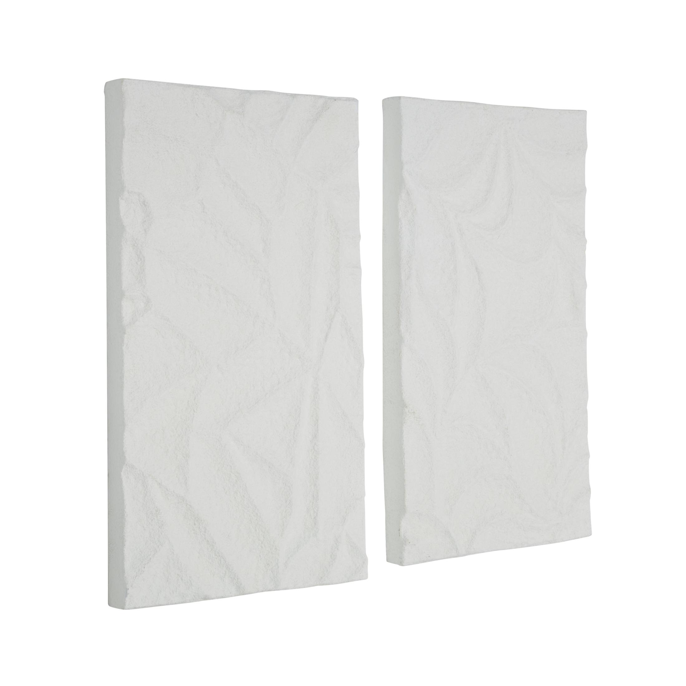 DecMode White Metal Embossed Leaf Wall Decor (2 Count)