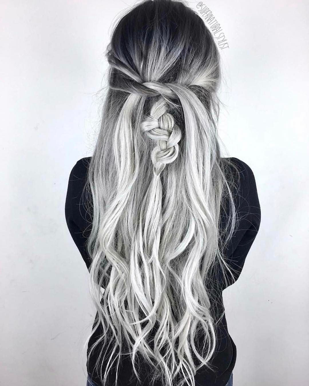 Celeb Luxury Viral Silver Colorwash Shampoo