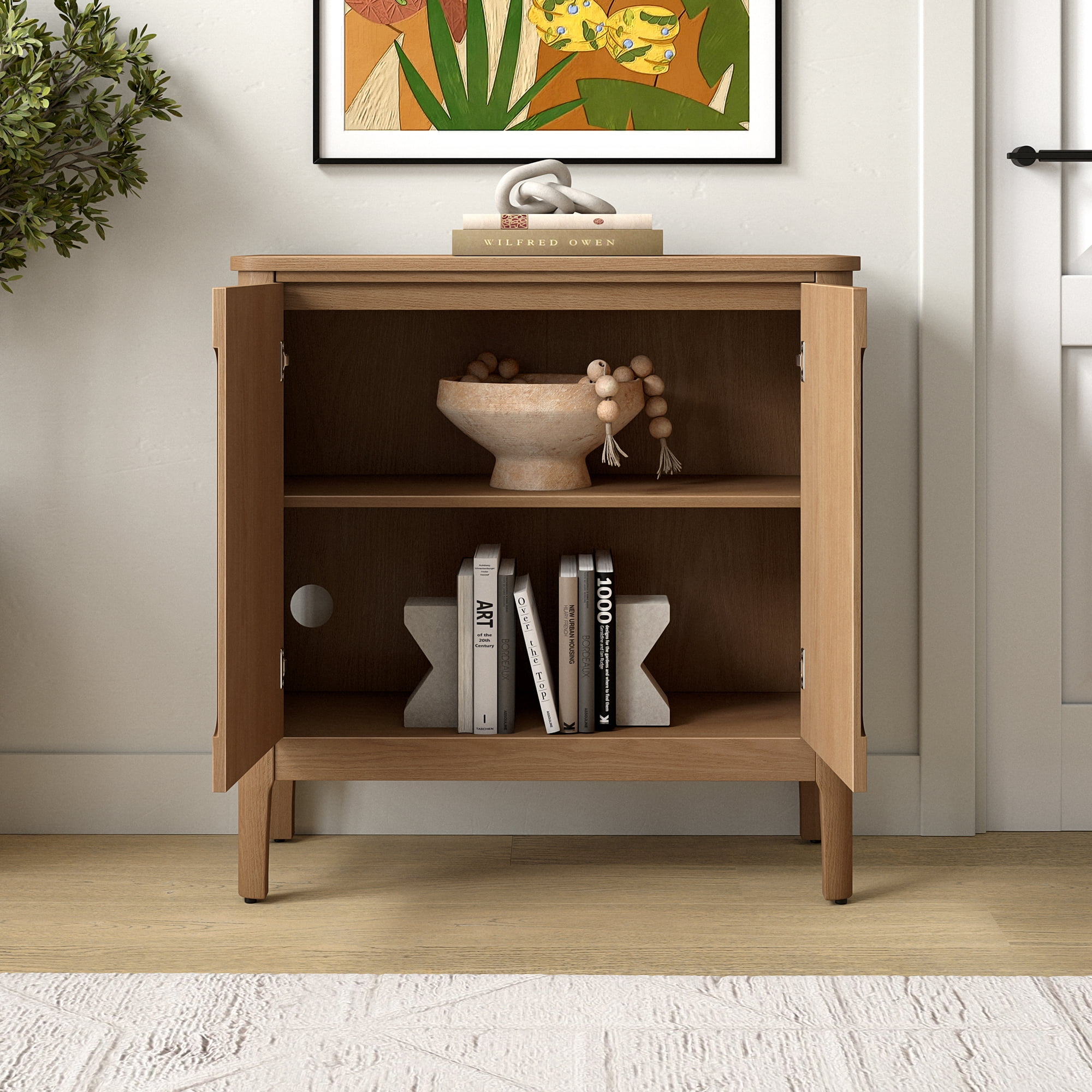 Evelyn&Zoe Manchester 32" Rectangular Solid Wood Accent Cabinet in Light Oak