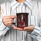 thumbnail image 4 of Taza de café grande con asa que cae al revés, taza de té, taza de café novedosa para hombres, mujeres, hogar y trabajo en la oficina, color negro, 4 of 5