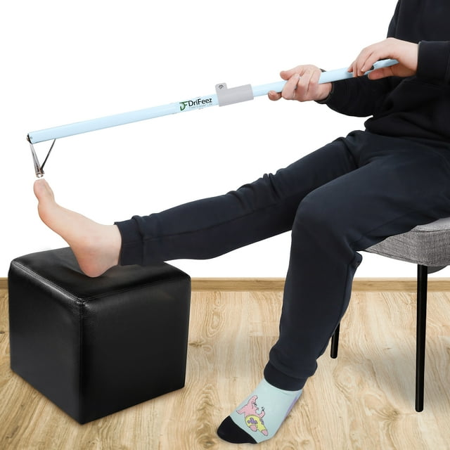 DriFeez Long Handle Toenail Clippers for Seniors Thick Toenails 4mm Jaw