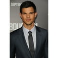 thumbnail image 2 of Taylor Lautner At Arrivals For Abduction Premiere Grauman'S Chinese Theatre Los Angeles Ca September 15 2011. Photo, 2 of 2