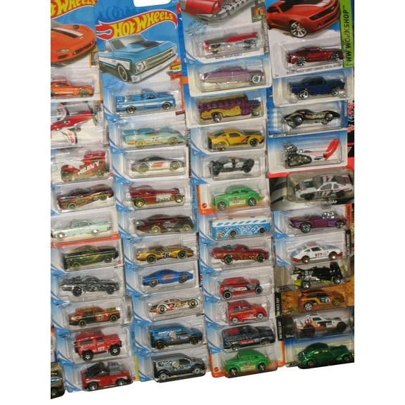 Hot Wheels & Matchbox Mattel Die-Cast Mixed Collection -- (Lot of 73 Toy Cars)