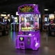 thumbnail image 4 of Maquina De Peluches Garra Grande Galaxy Claw Negocio Morado, 4 of 6