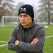 ONEKEEPER Black Beanie