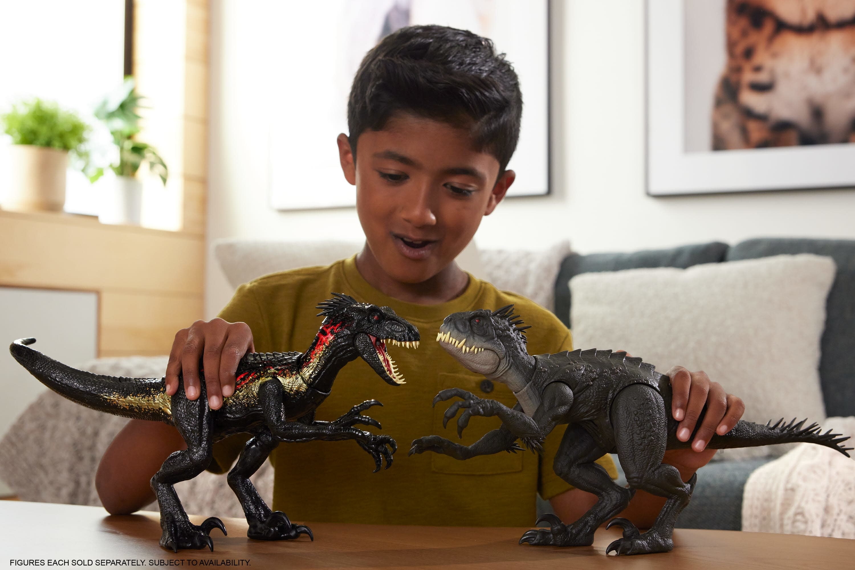 Jurassic World Ultimate Damage Indoraptor Dinosaur Toy Figure, Damage, Light & Sound Toy