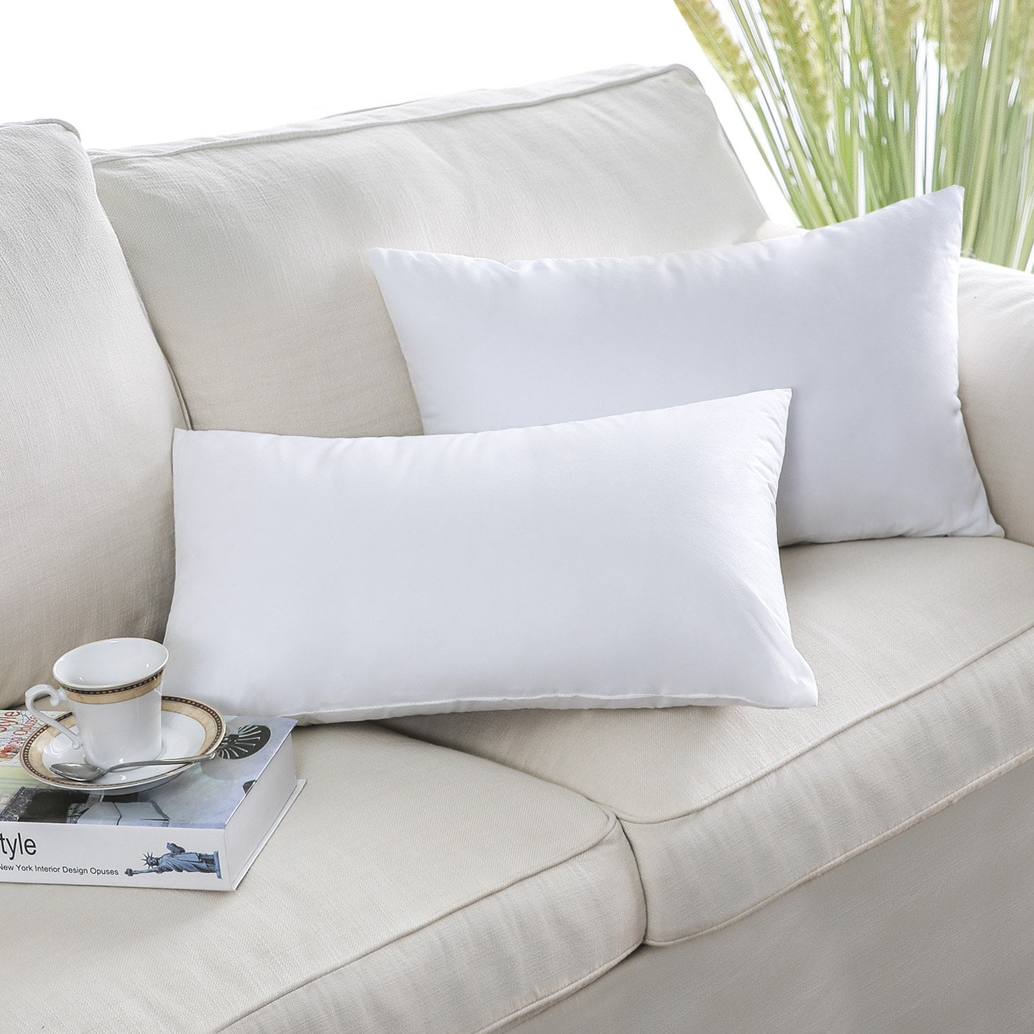 Emolli Throw Pillow Inserts Set of 2, Throw Pillow Inserts Premium Stuffer,  Soft Down Alternative Microfiber Filled Decorative Pillow Cushion, 18 x 18