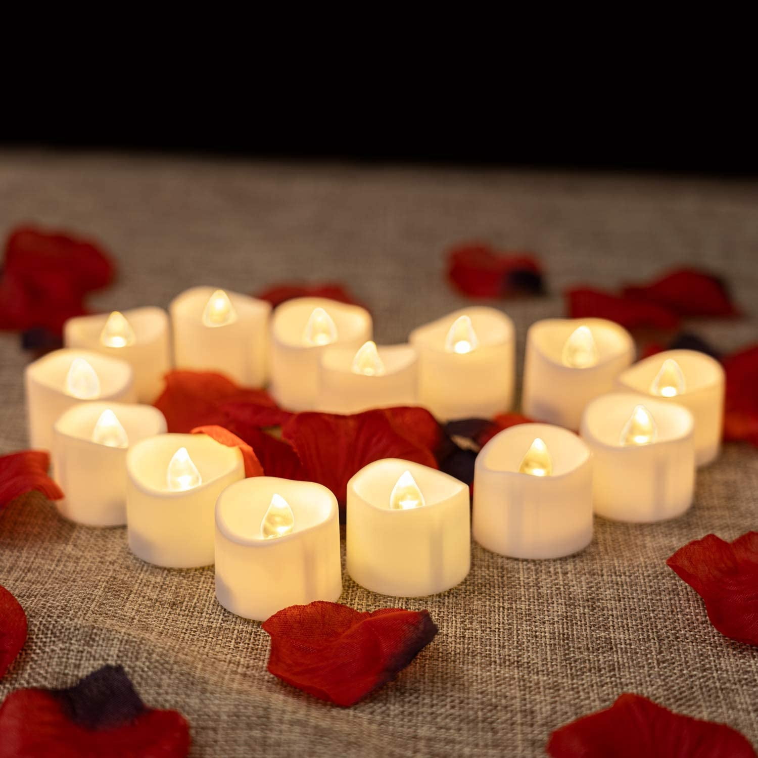 1000 Pétales De Roses Artificielles + 24 Bougies LED Cœur Sans Flamme – Pack Romantique Saint-Valentin Rose