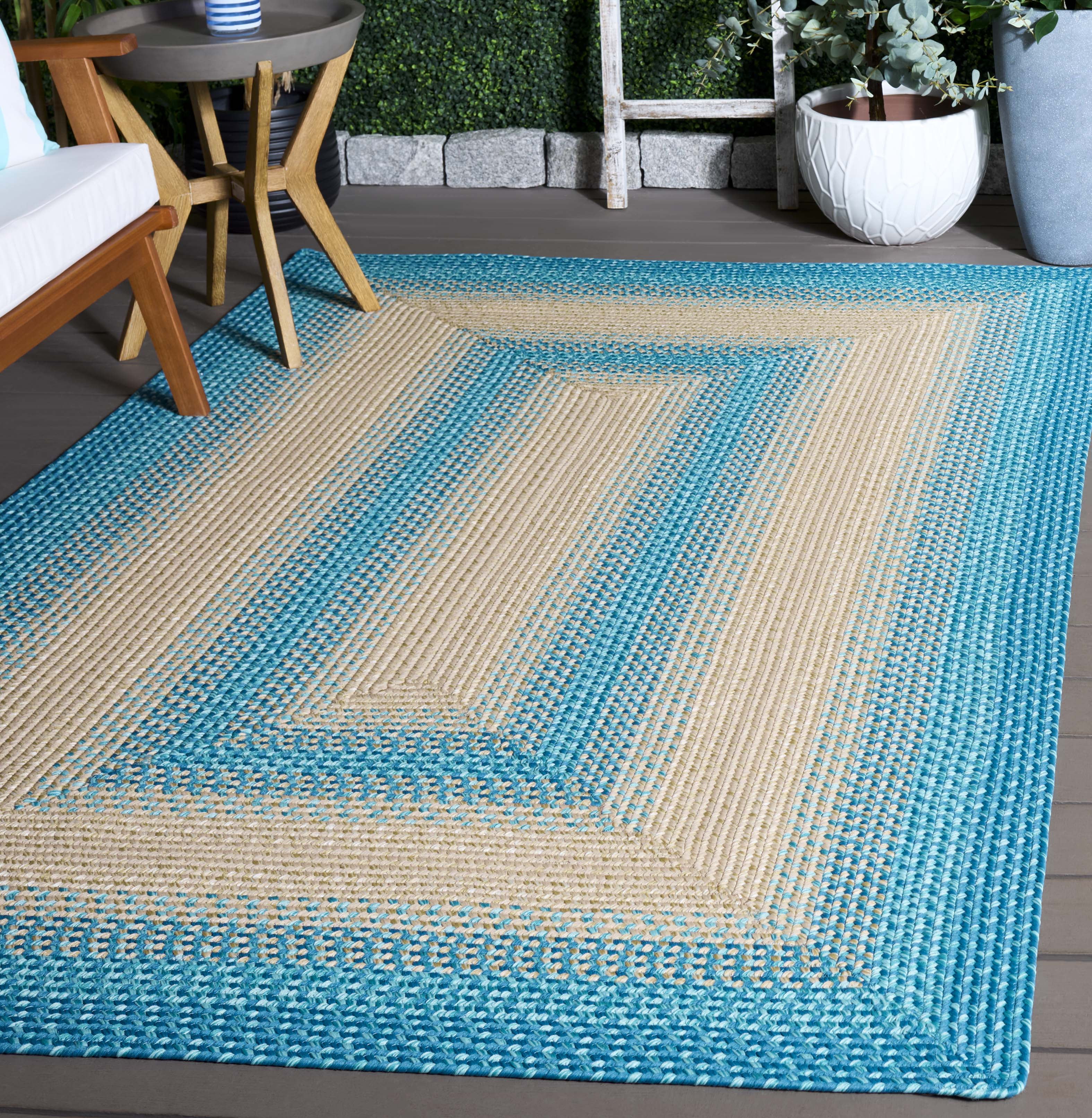 SAFAVIEH Braided Neville Bordered Machine Washable Reversible Area Rug, Blue/Beige, 4' x 6'